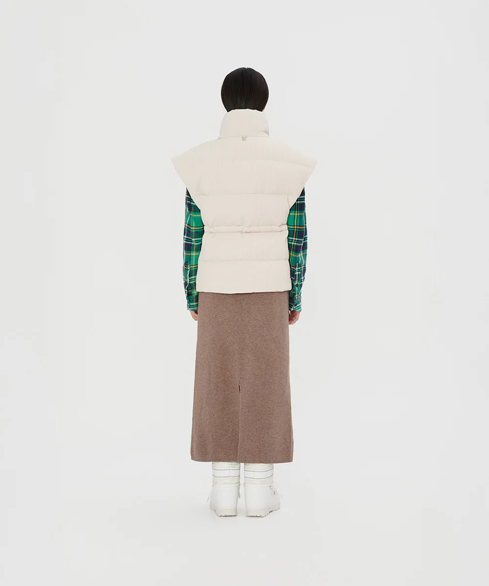 Quilted Pleat Vest - DJW 25013 - Image 4